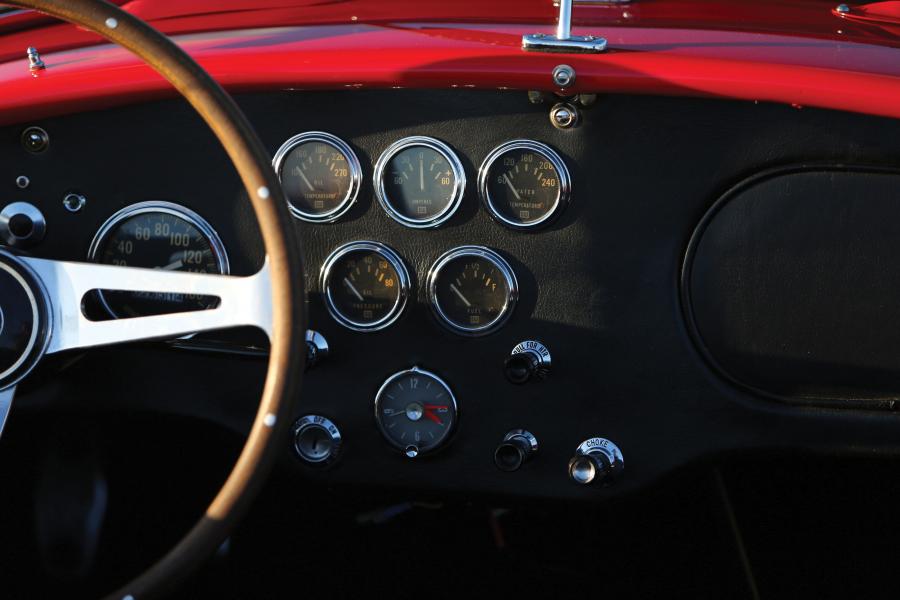 Панель приборов Shelby Cobra 289 (CSX 2442) 1965 года  (фото 25 из 40)